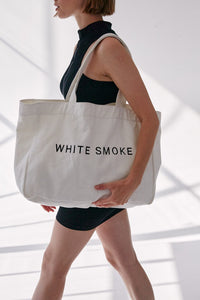 Canvas Tote Bag in off white - WHITESMOKE