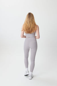 Ultra-Soft High-Waisted Leggings - Cloud Grey - WHITESMOKE